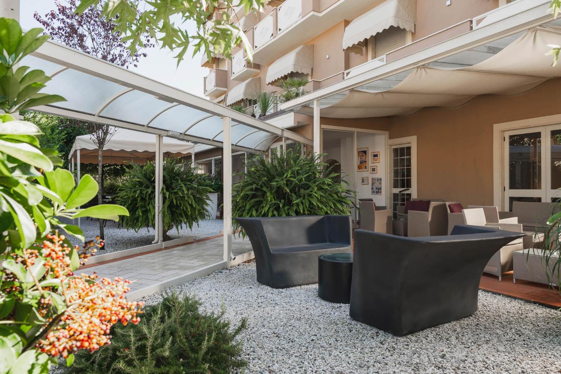 Hotel Azzurra Marina di Pietrasanta Luaran gambar